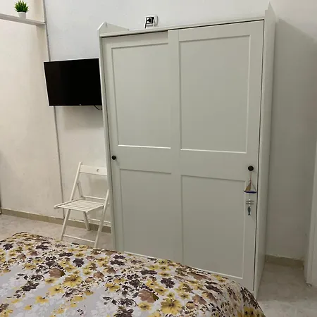 아파트 Little House 바스토